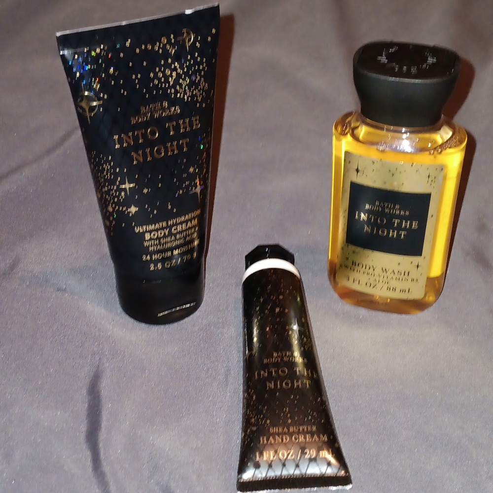 Travel size Bath & BodyWorks  into the night set
